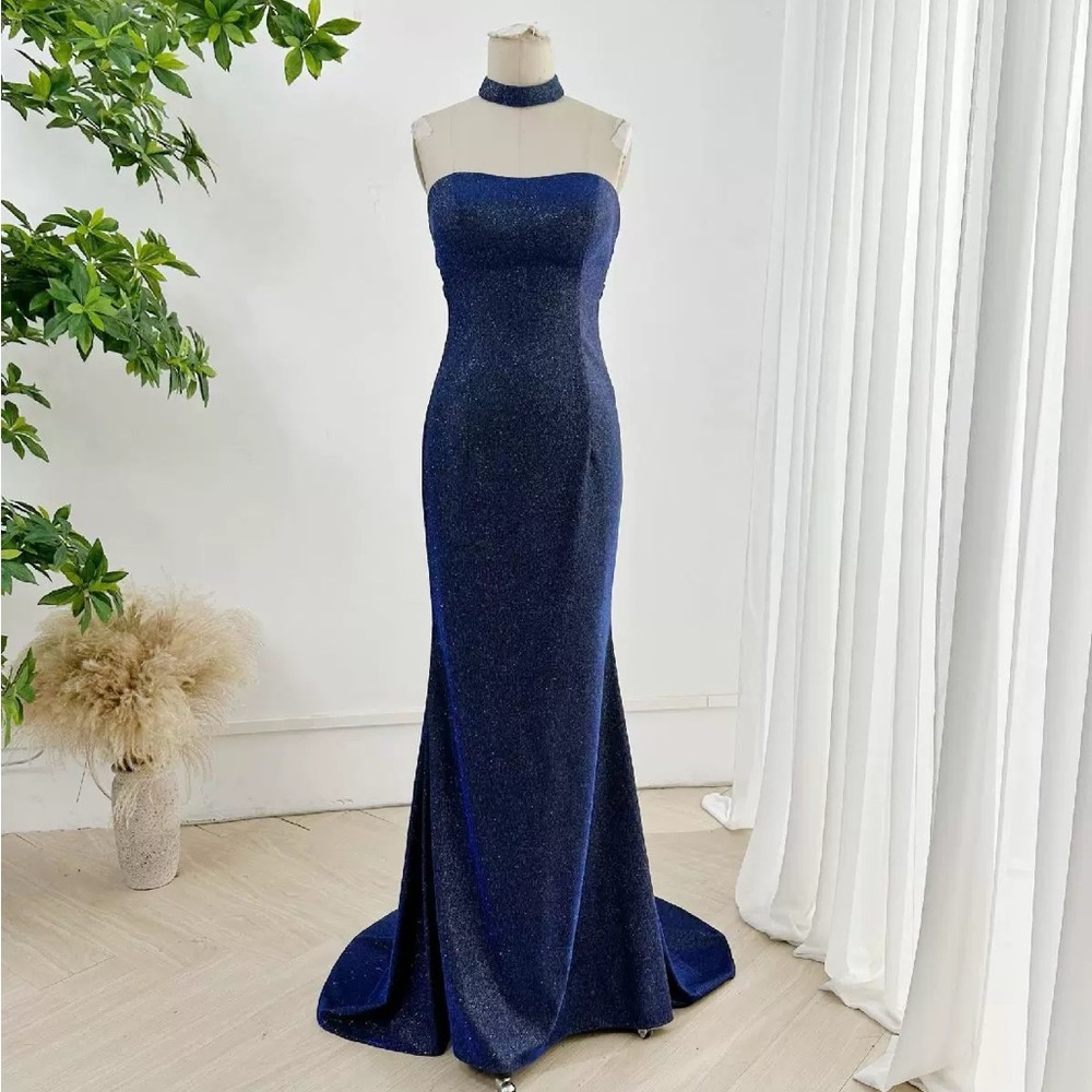 Gown size L Blue tube top,halter neck, beautiful back, slim small tail dress